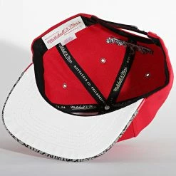 Meilleure affaire 💯 Casquette Snapback Day 3 Snapback Chicago Bulls Rouge de Mitchell and Ness 😍 -Schott NYC Soldes mitchell and ness 277948 6HSSMM19505 CBU SCWH 20210806T163131 03