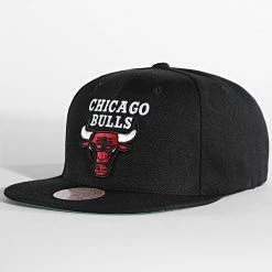 Grosses soldes ⭐ Casquette Snapback Top Spot Chicago Bulls Noir de Mitchell and Ness 😉
