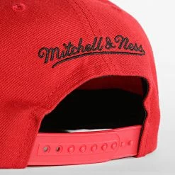 Meilleur prix ⭐ Casquette Snapback Team 2 Tone 2 Chicago Bulls Rouge de Mitchell and Ness 🎁 -Schott NYC Soldes mitchell and ness 303917 HHSS3264 CBU YYPPPRDBK 20220224T160727 04