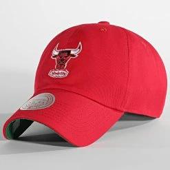 Acheter ⭐ Casquette Team Ground 2 Dad Cap Chicago Bulls Rouge de Mitchell and Ness 🎁