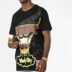 Bon marché 💯 Tee 👚 Shirt Oversize NBA Big Face Chicago Bulls Noir de Mitchell and Ness 👏