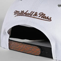 Remise ✨ Casquette Snapback Day 3 Chicago Bulls Blanc de Mitchell and Ness ❤️ -Schott NYC Soldes mitchell and ness 321367 6HSSMM19505 CBU WHBK 20220527T123603 03