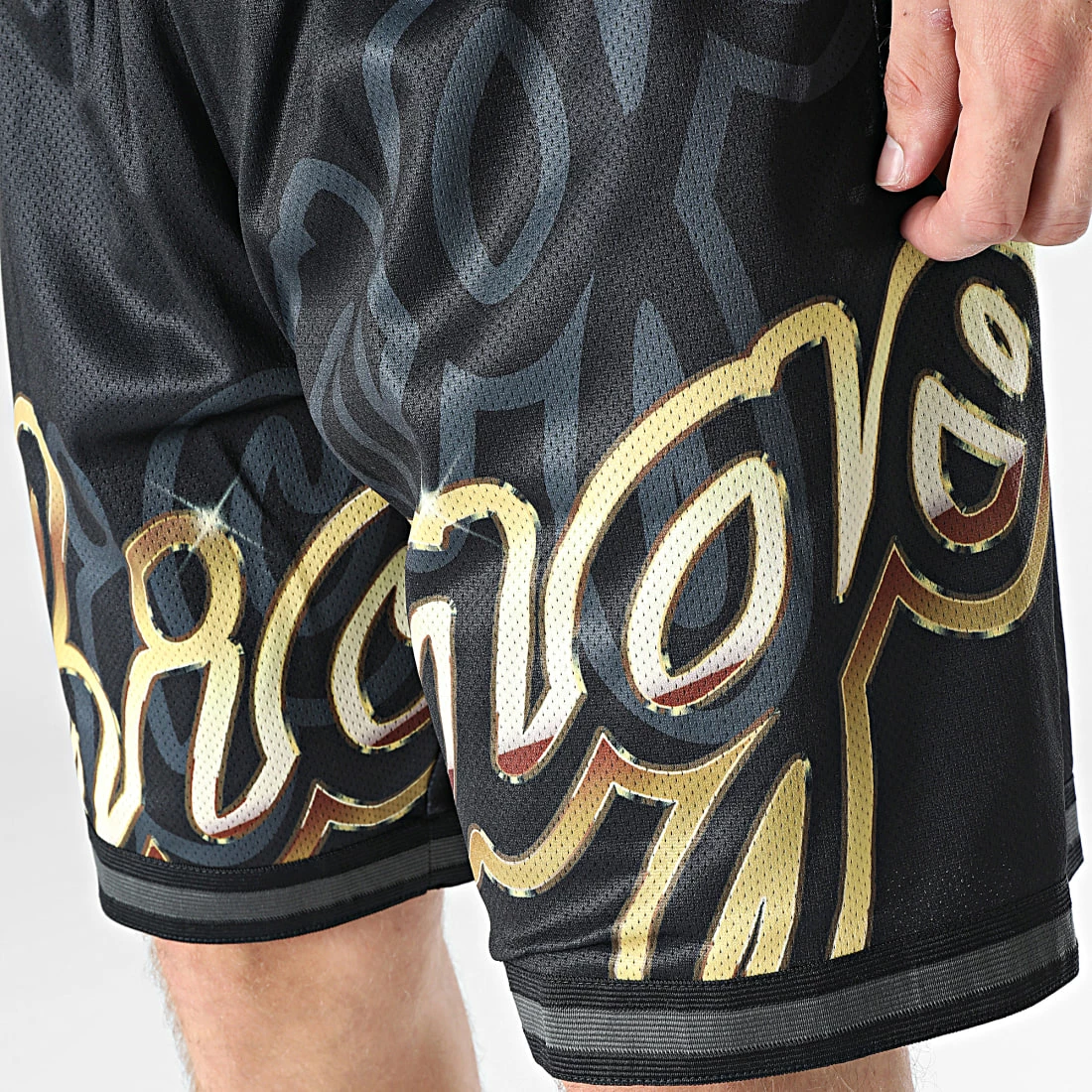 Le moins cher 😀 Short Jogging BigFace Chicago Bulls Noir de Mitchell and Ness 🎁 4 Le moins cher 😀 Short Jogging BigFace Chicago Bulls Noir de Mitchell and Ness 🎁 – Image 2