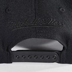 Budget ⌛ Casquette International Chicago Bulls Noir de Mitchell and Ness 🥰 -Schott NYC Soldes mitchell and ness 329330 HHSSINTL101 CBU YYPPPBLCK 20220729T152024 03