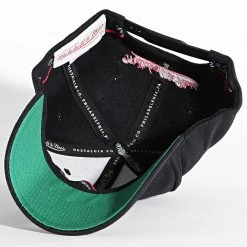 Top 10 💯 Casquette International Chicago Bulls Noir de Mitchell and Ness ❤️ 9 Top 10 💯 Casquette International Chicago Bulls Noir de Mitchell and Ness ❤️ -Schott NYC Soldes mitchell and ness 329333 HHSSINTL102 CBU YYPPPBLCK 20220729T152211 04