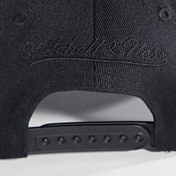 Acheter ⭐ Casquette International Brooklyn Nets Noir de Mitchell and Ness 🔔 8 Acheter ⭐ Casquette International Brooklyn Nets Noir de Mitchell and Ness 🔔 -Schott NYC Soldes mitchell and ness 329335 HHSSINTL101 BNE YYPPPBLCK 20220729T152323 03