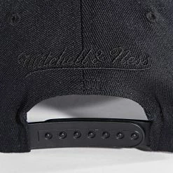 Budget 🧨 Casquette International Los Angeles Lakers Noir de Mitchell and Ness 😍 8 Budget 🧨 Casquette International Los Angeles Lakers Noir de Mitchell and Ness 😍 -Schott NYC Soldes mitchell and ness 329341 HHSSINTL101 LAL YYPPPBLCK 20220729T152247 03