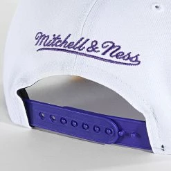 Sortie 🎉 Casquette Snapback Core Basic Los Angeles Lakers Blanc Violet de Mitchell and Ness 😀 -Schott NYC Soldes mitchell and ness 337234 6HSSJS19078 LAL WHPR 20220919T145958 04