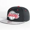 Sortie 🎉 Casquette Snapback Three Collection Los Angeles Lakers Noir Gris de Mitchell and Ness ⭐ -Schott NYC Soldes mitchell and ness 337425 6HSSJS19184 LAL BKGY 20220919T145215 01