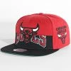 Vente flash 🥰 Casquette Snapback Chicago Bulls HHSS4772 Rouge Noir de Mitchell and Ness 🛒 -Schott NYC Soldes mitchell and ness 346250 HHSS4772 CBU YYPPPRDBK 20221111T160604 01