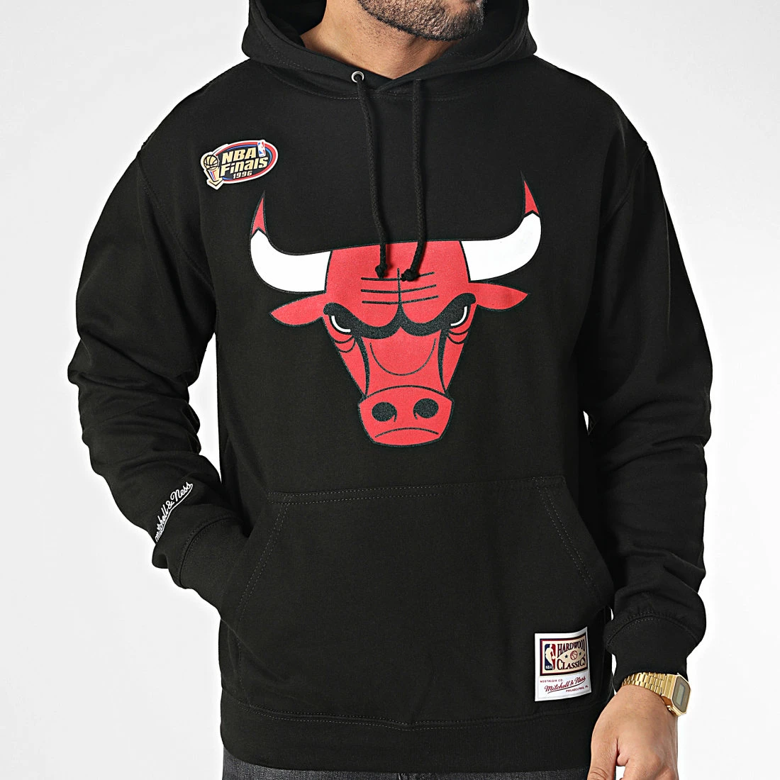 Vente flash 🔔 Sweat Capuche Chicago Bulls Noir de Mitchell and Ness ⭐ 3 Vente flash 🔔 Sweat Capuche Chicago Bulls Noir de Mitchell and Ness ⭐
